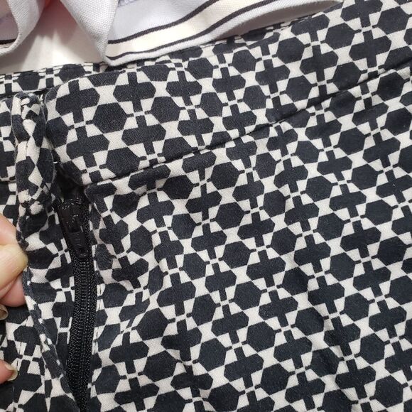 Bundle of 4 Summer Shorts: Brands: H&M, Gap, Aeropostale & Sizes: 0, 00, 1/2 & 4 - Picture 12 of 16